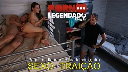 Sexo traindo namorado com desconhecido no hostel